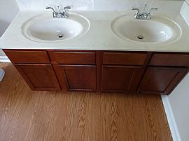 Amazing and Charming Single Family Home For Rent in Jacksonville, FL (Photo 7 of 12)