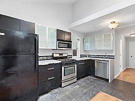 144 Marks Pl, North Bergen, Nj 07047 in North Bergen, NJ (Photo 4 of 12)