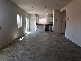Beautifull 4bedroom Available For Rent in Sacramento, CA (Photo 2 of 4)