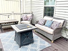 10218 Sandy Run Rd, Middle River, Md 21220 in Middle River, MD (Photo 4 of 12)