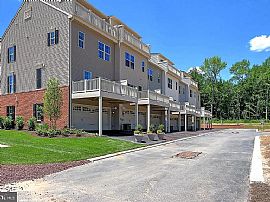 10218 Sandy Run Rd, Middle River, Md 21220 in Middle River, MD (Photo 5 of 12)