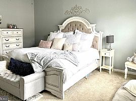 10218 Sandy Run Rd, Middle River, Md 21220 in Middle River, MD (Photo 8 of 12)