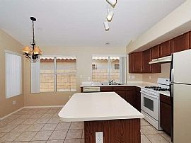 9842 W Runion Dr, Peoria, Az 85382 in Peoria, AZ (Photo 5 of 9)