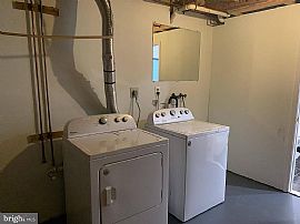 12177 Flag Harbor Dr, Germantown, Md 20874 in Germantown, MD (Photo 12 of 12)