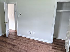 10502 Inwood Ave, Silver Spring, Md 20902 in Silver Spring, MD (Photo 8 of 12)