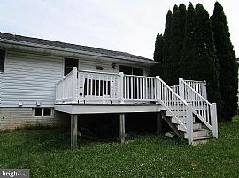 850 Snowfall Way, Westminster, Md 21157 in Westminster, MD (Photo 4 of 6)