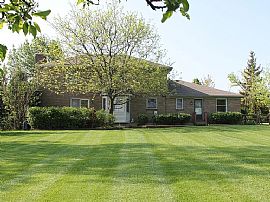 Beautiful 4bedroom Available For Rent in Liberty Township, OH (Photo 2 of 8)