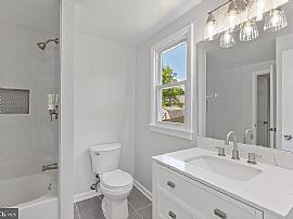 7555 Abbington Dr, Oxon Hill, Md 20745 in Oxon Hill, MD (Photo 3 of 12)