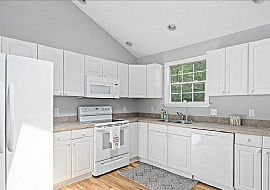 1344 Ocean Pkwy, Berlin, Md 21811 in Berlin, MD (Photo 11 of 12)