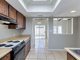 528 S Allred Dr, Tempe, Az 85281 in Tempe, AZ (Photo 6 of 12)