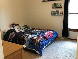 733 W Shore Dr, City of Delafield, Wi 53018 in Delafield, WI (Photo 7 of 12)