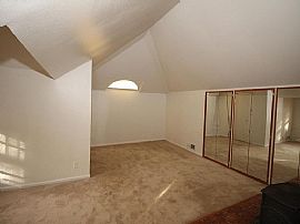 5152 N Santa Monica Blvd, Whitefish Bay, Wi 53217 in Whitefish Bay, WI (Photo 9 of 12)