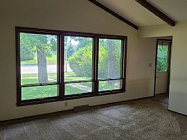 3415 S 43rd St, Greenfield, Wi 53219 in Greenfield, WI (Photo 11 of 12)