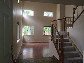 7589 Lighthouse Ln, Reno, Nv 89511 in Reno, NV (Photo 3 of 10)