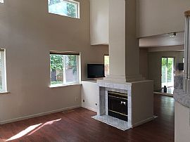 7589 Lighthouse Ln, Reno, Nv 89511 in Reno, NV (Photo 4 of 10)