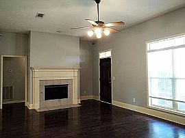 This Is a Beautiful 3bd_2ba Home in Madison Ready to Move In in Madison, MS (Photo 2 of 3)