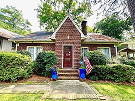 This Is a Beautiful 3bd_3ba Home in Atlanta,Ready to Move In. in Atlanta, GA