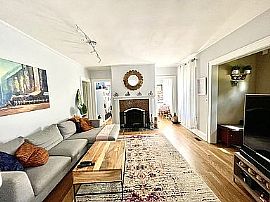 This Is a Beautiful 3bd_3ba Home in Atlanta,Ready to Move In. in Atlanta, GA (Photo 3 of 3)