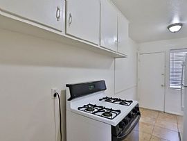 2618 E Glenrosa Ave Apt 2, Phoenix, Az 85016 in Phoenix, AZ (Photo 11 of 12)