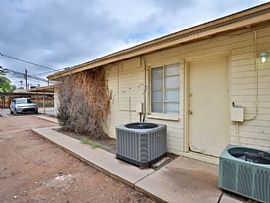 2618 E Glenrosa Ave Apt 2, Phoenix, Az 85016 in Phoenix, AZ (Photo 3 of 12)