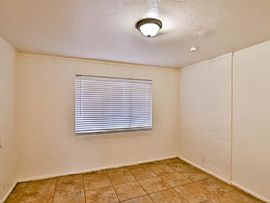 2618 E Glenrosa Ave Apt 2, Phoenix, Az 85016 in Phoenix, AZ (Photo 5 of 12)