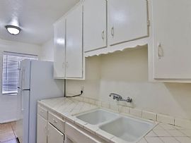 2618 E Glenrosa Ave Apt 2, Phoenix, Az 85016 in Phoenix, AZ (Photo 9 of 12)