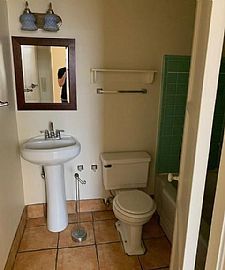 812 S Maple Ave, Tempe, Az 85281 in Tempe, AZ (Photo 10 of 12)