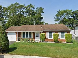 A 3 Bed Room Home Apartment with Two Bathroom in Barnegat, NJ