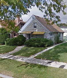 2242 W Roosevelt Dr, Milwaukee, Wi 53209 in Milwaukee, WI