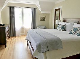 210 N Breese Ter, Madison, Wi 53726 in Madison, WI (Photo 9 of 12)