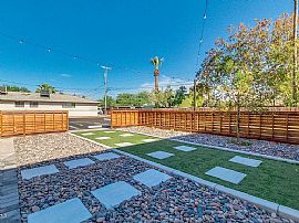 813 E Marlette Ave #2, Phoenix, Az 85014 in Phoenix, AZ (Photo 9 of 12)