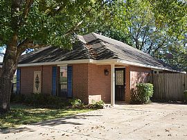 142 Hillabee Ct, Montgomery, Al 36117 in Montgomery, AL