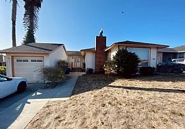 House For Rent  in South San Francisco, CA (Photo 7 of 7)