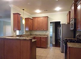 12616 Holstein Ln Sw, Huntsville, Al 35803 in Huntsville, AL (Photo 4 of 10)