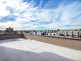 This a Beautiful 2bd_4ba in Colorado,Ready to Move In in Denver, CO