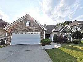 Beautiful House For Rent in Tyrone, GA