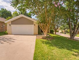 3bedroom  in Montgomery, TX