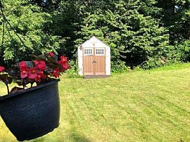 Welcome Home to This Gorgeous Renovated 3-Bedrooms Single House in Worcester, MA (Photo 2 of 11)