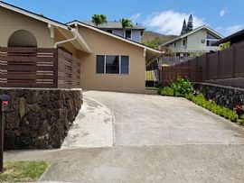 1445 Akamai St, Kailua in Kailua, HI