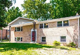 6011 Purdun Dr, Temple Hills, Md 20748 in Temple Hills, MD