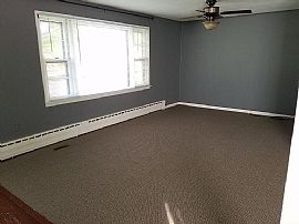 336 N Cleveland Ave, Bradley, Il 6091 in Bradley, IL (Photo 3 of 10)