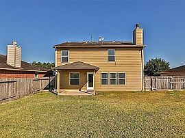 Sweet 4 Bedroom Home in Houston, TX (Photo 11 of 12)