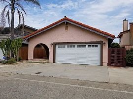 Beautiful House For Rent in Oxnard, CA