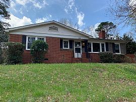 4418 Holbrook Dr, Charlotte, Nc 28205  in Charlotte, NC