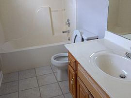 38 Schwarzkopf St For Rent! Call Or Text (989) 572-2152. 700/mo in Bowling Green, KY (Photo 5 of 5)