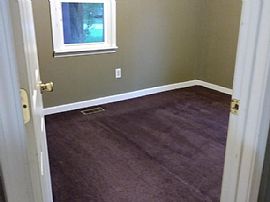 4000 Sunflower Ave For Rent! Call Or Text 989 572-2152. 500/mo in Louisville, KY (Photo 3 of 6)