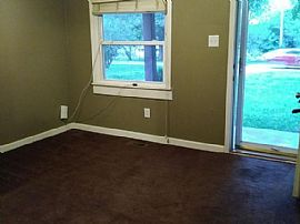 4000 Sunflower Ave For Rent! Call Or Text 989 572-2152. 500/mo in Louisville, KY (Photo 4 of 6)