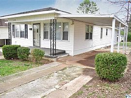 1208 College St Se, Decatur, Al 35601 in Decatur, AL