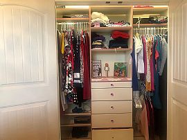 Lovely 3 Bedroom, 2.5 Bath Home at End of Quiet Cul-De-Sac. Gre in Cary, NC (Photo 8 of 12)