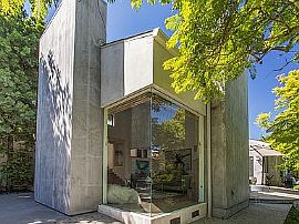 Beautiful House For Rent in Malibu, CA